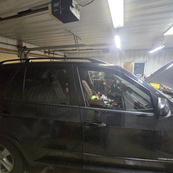 Sullivan's Mobile Detailing - Window tint working on front window 35% - Auto Detailing Near Me - Lester Prairie, Minnesota Sullivan's Mobile Detailing - Window tint working on front window 35% - Auto Detailing Near Me - Lester Prairie, Minnesota