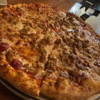 Neat - Sausage and honey pizza - New American Near Me - Buffalo, New York