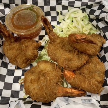 Cool Cat Cafe - Jumbo Coconut Shrimp - American Near Me - Pismo Beach, California