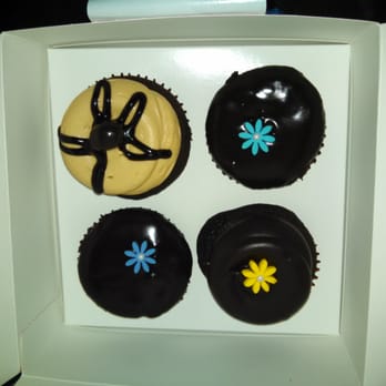 Georgetown Cupcake - Bakeries Near Me - Bethesda, Maryland Georgetown Cupcake - Bakeries Near Me - Bethesda, Maryland