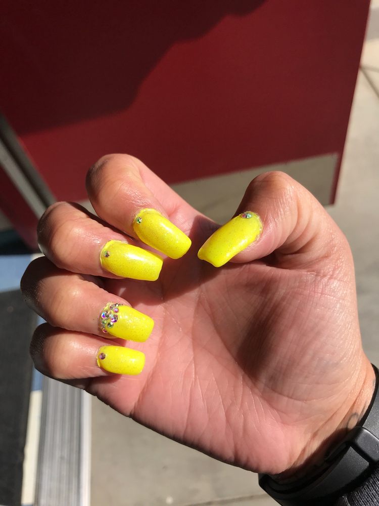 BEAUTIFUL NAIL Updated April 2024 18 Photos 22405 Alessandro Blvd