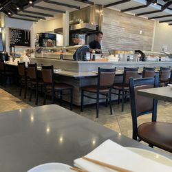 Little Lilly Sushi - Dining room.