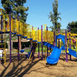 Play structure. Super clean.