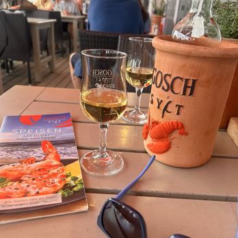 Gosch Sylt - Gosch Binz 8/25 - Wine Bars Near Me - Binz, MV Gosch Sylt - Gosch Binz 8/25 - Wine Bars Near Me - Binz, MV