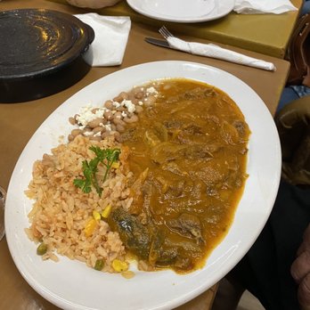 La Troje de Mazamitla - Lengua de res con Salsa con frijoles y arroz Beef Tongue with Sauce and a side of beans and rice 3/5 (it has to be be in tomatillo sauce) - Mexican Near Me - Mazamitla, JAL La Troje de Mazamitla - Lengua de res con Salsa con frijoles y arroz Beef Tongue with Sauce and a side of beans and rice 3/5 (it has to be be in tomatillo sauce) - Mexican Near Me - Mazamitla, JAL