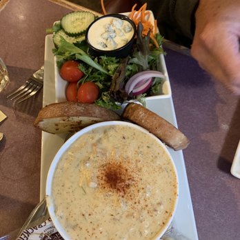 Twisted Fish Steakhouse - Salad and clam chowder - Steakhouses Near Me - Seaside, Oregon Twisted Fish Steakhouse - Salad and clam chowder - Steakhouses Near Me - Seaside, Oregon