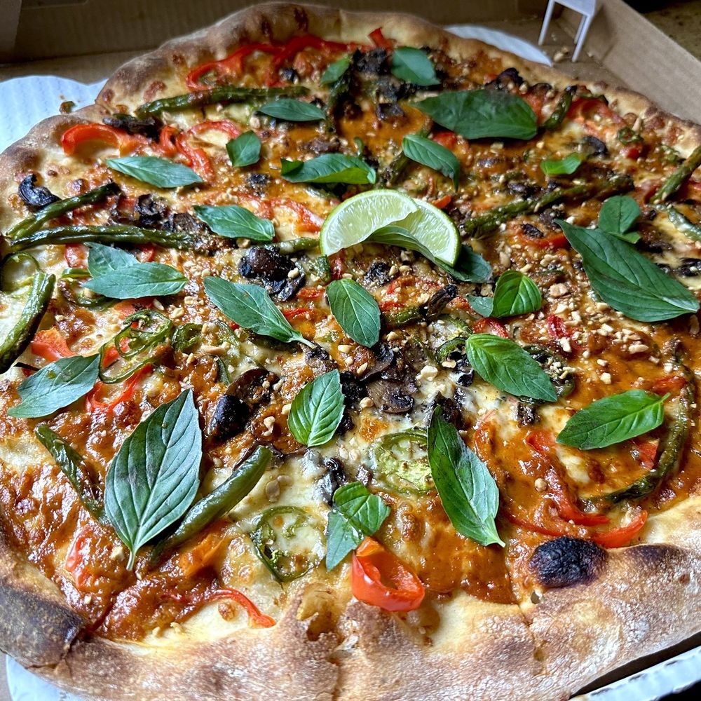Prime Pizza - Jitlada x Prime Pizza Curry Panang Pie - Pizza Near Me - Altadena, California