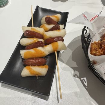 bb.q Chicken Princeton - So Ddeok So Ddeok, Soy Garlic Boneless - Chicken Shop Near Me - West Windsor Township, New Jersey