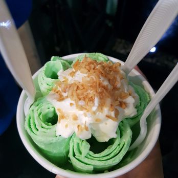 Sweet Tooth Rolled Ice Cream - Pandan - amazing - Desserts Near Me - Calgary, Alberta Sweet Tooth Rolled Ice Cream - Pandan - amazing - Desserts Near Me - Calgary, Alberta