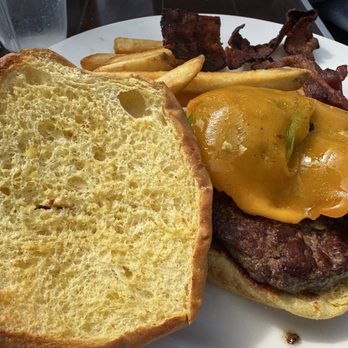 Good Stuff Restaurant - Hermosa Beach - BAE Burger PrY fried egg, applewood smoked bacon, green chile, guacamole, hashbrowns, cheese & tomato, brioche ($20, 4/2026) - Burgers Near Me - Hermosa Beach, California Good Stuff Restaurant - Hermosa Beach - BAE Burger PrY fried egg, applewood smoked bacon, green chile, guacamole, hashbrowns, cheese & tomato, brioche ($20, 4/2026) - Burgers Near Me - Hermosa Beach, California