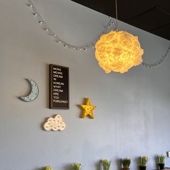 Cafe Mong - Interior - Breakfast & Brunch Near Me - Las Vegas, Nevada Cafe Mong - Interior - Breakfast & Brunch Near Me - Las Vegas, Nevada