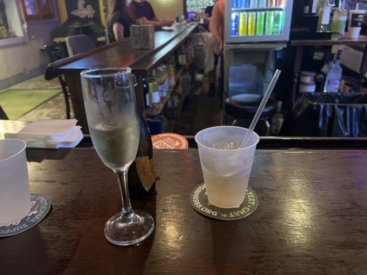 The Friendly Bar by null