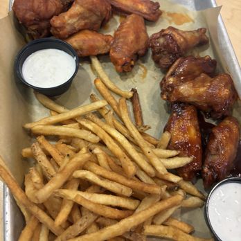 Buffalo Wild Wings - Chicken Wings Near Me - West Melbourne, Florida Buffalo Wild Wings - Chicken Wings Near Me - West Melbourne, Florida