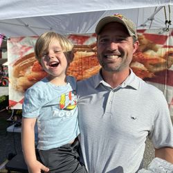 See Food And Eat It - Satisfied customers!