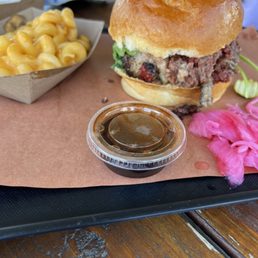 Brisket Sandwich Mac -n- Cheese Brisket Sandwich Mac -n- Cheese