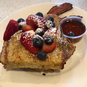 Copa Vida - Traditional French Toast - New American Near Me - Pasadena, California Copa Vida - Traditional French Toast - New American Near Me - Pasadena, California