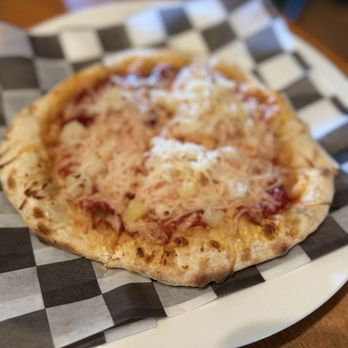 Kindred by Zest - Dairy-free Cheese & pineapple pizza - Beer Bar Near Me - Lincoln City, Oregon Kindred by Zest - Dairy-free Cheese & pineapple pizza - Beer Bar Near Me - Lincoln City, Oregon