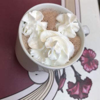 Carnation Cafe - Hot cocoa - American Near Me - Anaheim, California