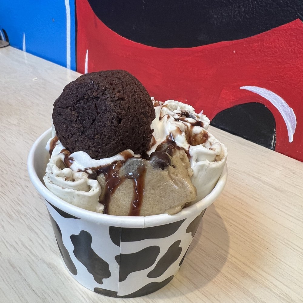YOLO Rolled Ice Cream - Cookie dough with a brownie on top - Ice Cream & Frozen Yogurt Near Me - Branson, Missouri YOLO Rolled Ice Cream - Cookie dough with a brownie on top - Ice Cream & Frozen Yogurt Near Me - Branson, Missouri