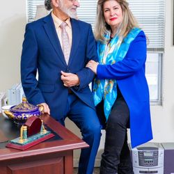 Parviz Hypnotherapy & Holistic Center - Get back to living a healthy relationship  with ones you love.