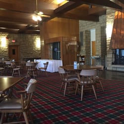 Bowlingtown Country Kitchen - The inside