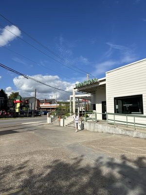 sweetgreen by null