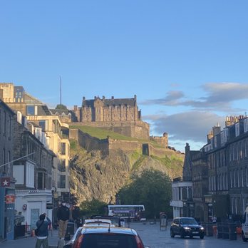 Edinburgh Castle - Landmarks & Historical Buildings Near Me - Edinburgh, EDH