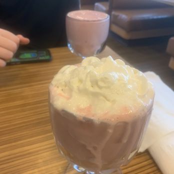 IHOP - Guys, u need to wait 15 mins to get ur straw - Breakfast & Brunch Near Me - Jenkintown, Pennsylvania