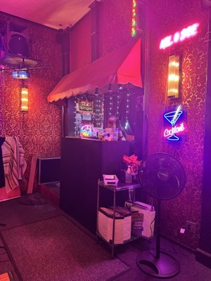 Mel-O-Dee Cocktails by null