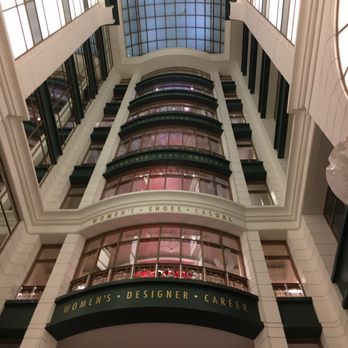 Macy's - Love looking up - Department Stores Near Me - Chicago, Illinois