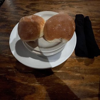 Belle's Chicken Dinner House - The rolls are AMAZING Y'all!!! - Chicken Wings Near Me - Abilene, Texas