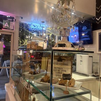 Happy Days Cafe - Desserts Near Me - Los Angeles, California Happy Days Cafe - Desserts Near Me - Los Angeles, California