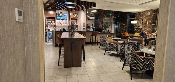 Hyatt Place Las Vegas at Silverton Village by null