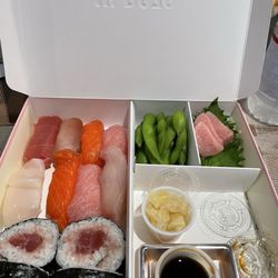 Hi.Dozo by Sushi Nakazawa
