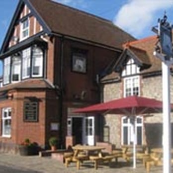 The White Horse Overstrand - Pubs Near Me - Cromer, NFK