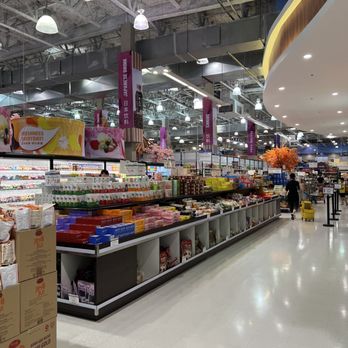 Foody World - Large aisles - International Grocery Near Me - Richmond, British Columbia Foody World - Large aisles - International Grocery Near Me - Richmond, British Columbia