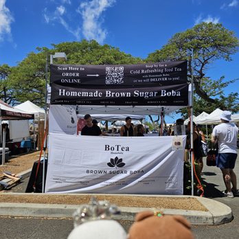 BoTea - Located near the driveway on Ahui Street - Bubble Tea Near Me - Honolulu, Hawaii