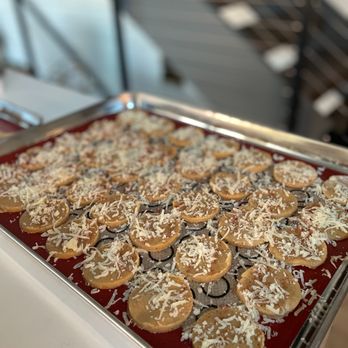 Frenchly Made - Cheese Crackers - Cooking Classes Near Me