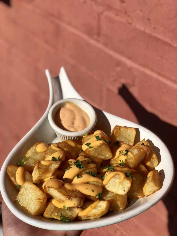 UPTOWN Updated October 2024 84 Photos & 30 Reviews 102 Main St