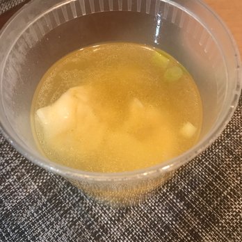New china - Wonton Soup.. A lot of wontons but NOOOOO flavor - Chinese Near Me - Las Vegas, Nevada New china - Wonton Soup.. A lot of wontons but NOOOOO flavor - Chinese Near Me - Las Vegas, Nevada