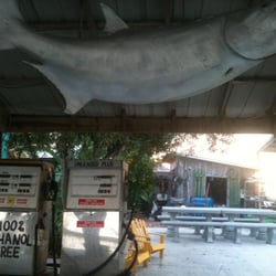 Cecil Lapeyrouse Grocery - Dock