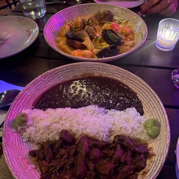 Cafe La Trova - Skirt steak ropa vieja, Chupe de Mariscos, Daiquiri - Cocktail Bars Near Me - Miami, Florida