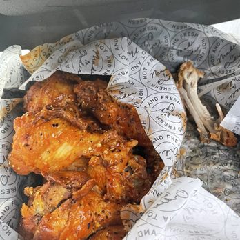 Crazy Wings - Downtown - Medium - Chicken Wings Near Me - Columbia, South Carolina