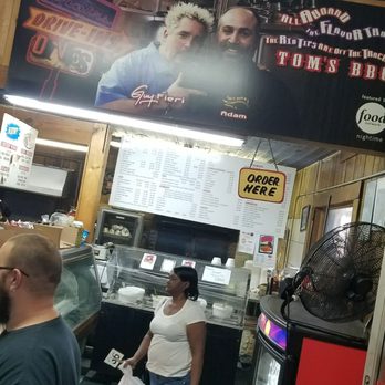 Toms Barbeque - Barbeque Near Me - Memphis, Tennessee Toms Barbeque - Barbeque Near Me - Memphis, Tennessee