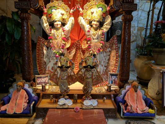 ISKCON Berkeley by null