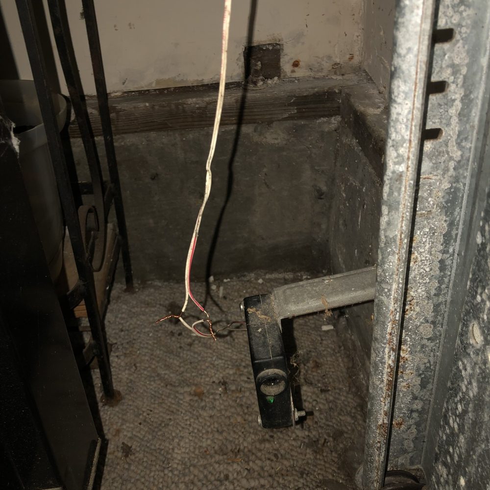 Melikson Garage Door - More exposed wire - Garage Door Services Near Me - Santa Clara, California Melikson Garage Door - More exposed wire - Garage Door Services Near Me - Santa Clara, California