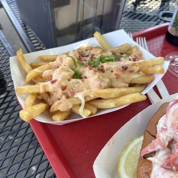 SJ’s Sea Shack - Lobster poutine - Seafood Near Me - Boothbay Harbor, Maine SJ’s Sea Shack - Lobster poutine - Seafood Near Me - Boothbay Harbor, Maine