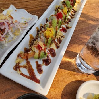 Amakara - So kind of scallop roll - Sushi Bars Near Me - Dublin, California