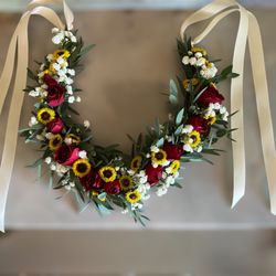 Live Love Flowers - A crown for a QUEEN/ KING