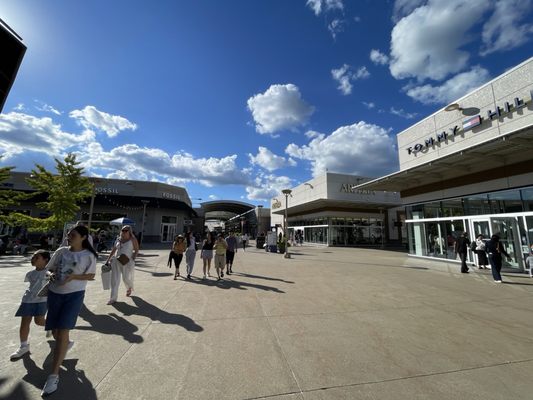 Outlet Collection at Niagara by null